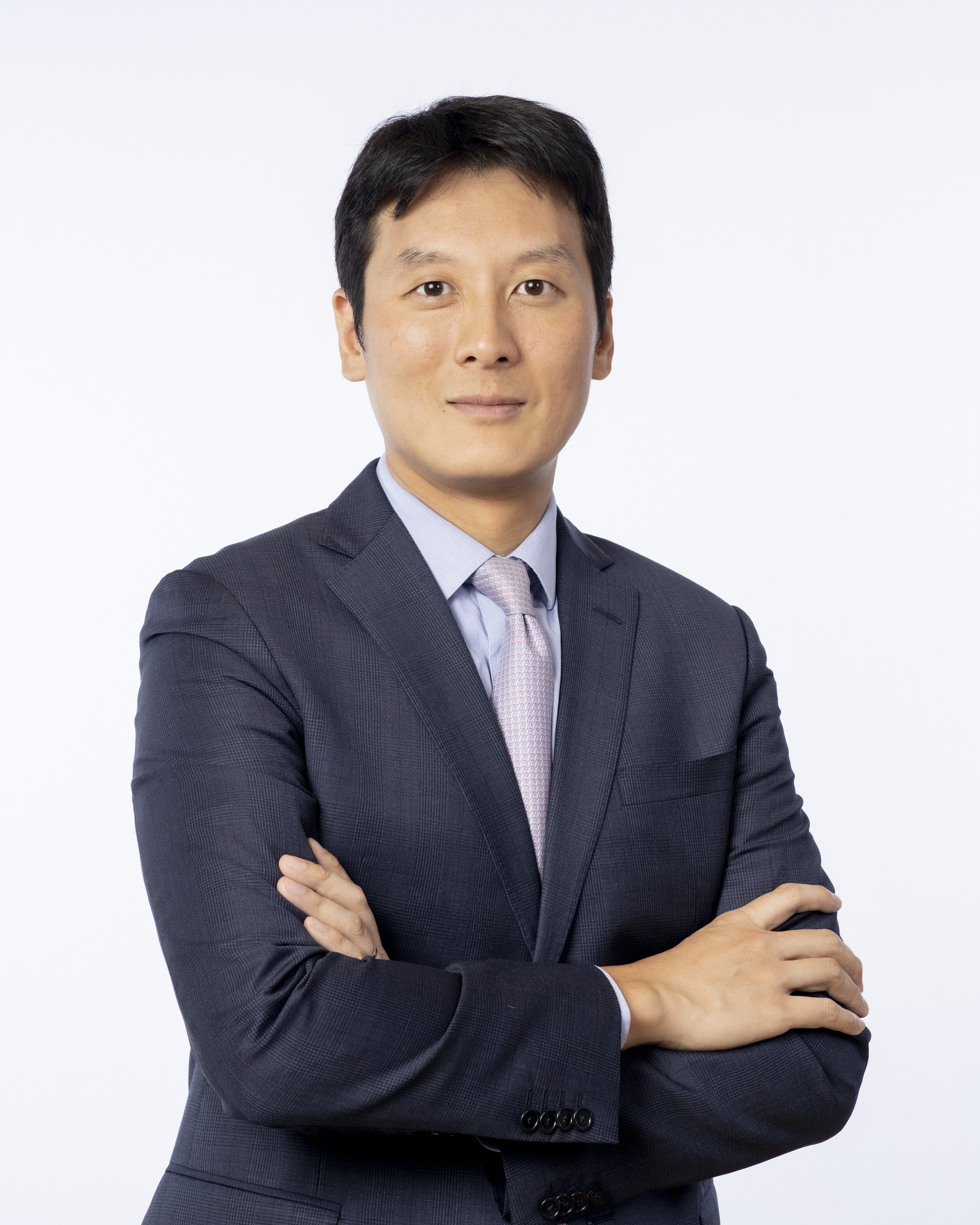 独家专访摩根大通证券（中国）总经理余学勤：期待在养老金入市与衍生品市场发展上提供更多跨境经验-上海证券报·中国证券网