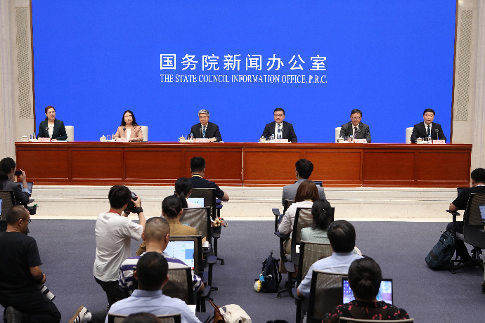 回放 | 国务院政策例行吹风会 介绍中国(上海)自由贸易试验区全面对接国际高标准经贸规则试点成效及复制推广有关情况