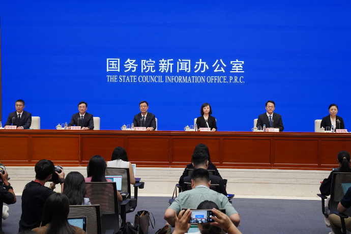 回放 | 国务院政策例行吹风会：介绍《关于释放体育消费潜力进一步推进体育产业高质量发展的意见》有关情况