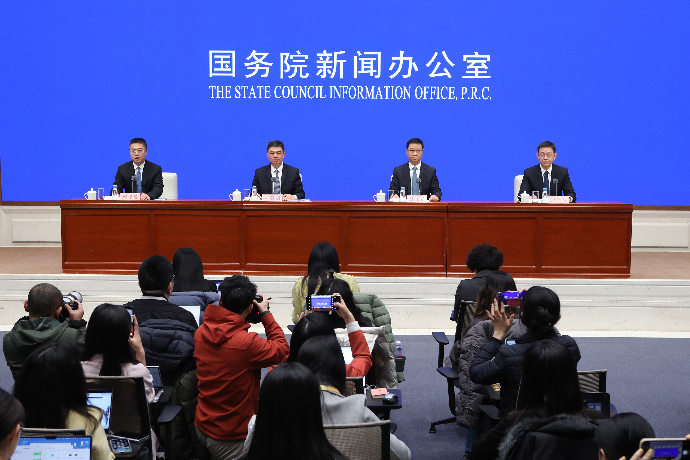 回放 | 国新办举行新闻发布会 介绍2025年国资央企高质量发展情况