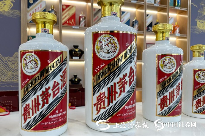 单日大涨100元 茅台批价升至1710元/瓶