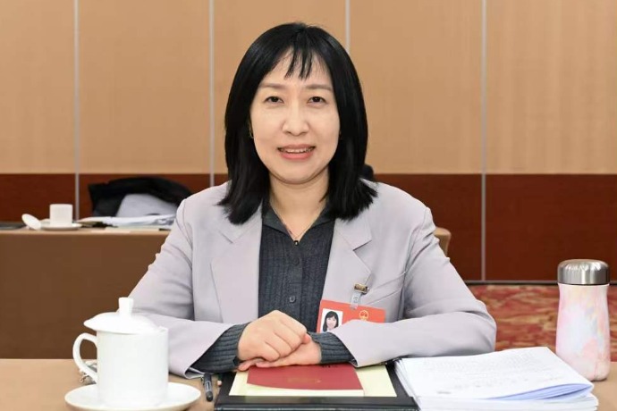 全国人大代表、中国太保战略研究中心（ESG办公室）主任周燕芳：构建国家级智驾数据共享标准及平台 推进新能源车险高质量发展