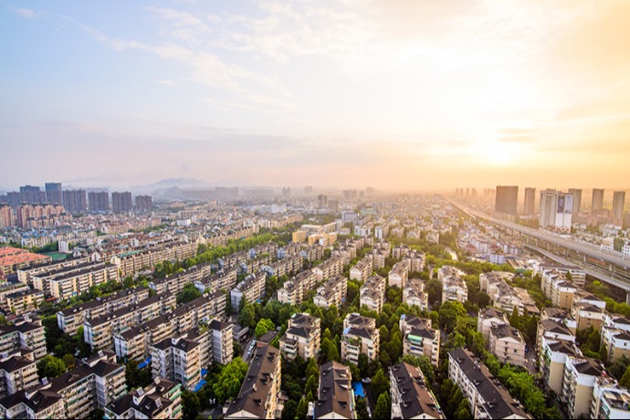 分化中见暖意 假期楼市释放“小阳春”信号