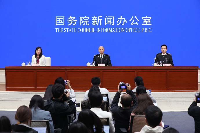 回放 | 国新办举行新闻发布会 介绍2026年一季度进出口情况