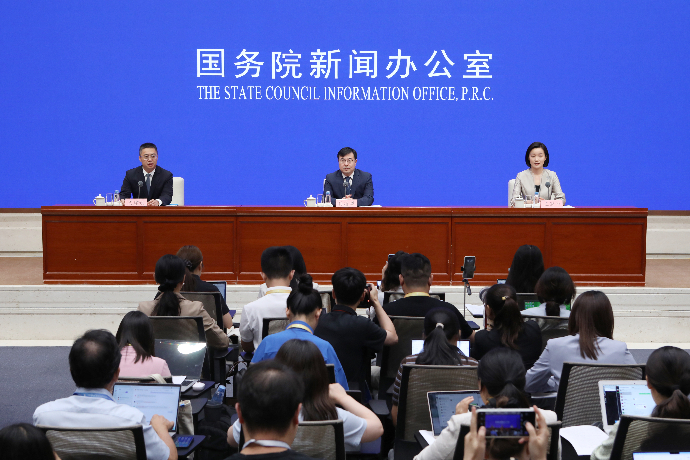 回放 | 国新办举行新闻发布会 介绍2026年7月份国民经济运行情况