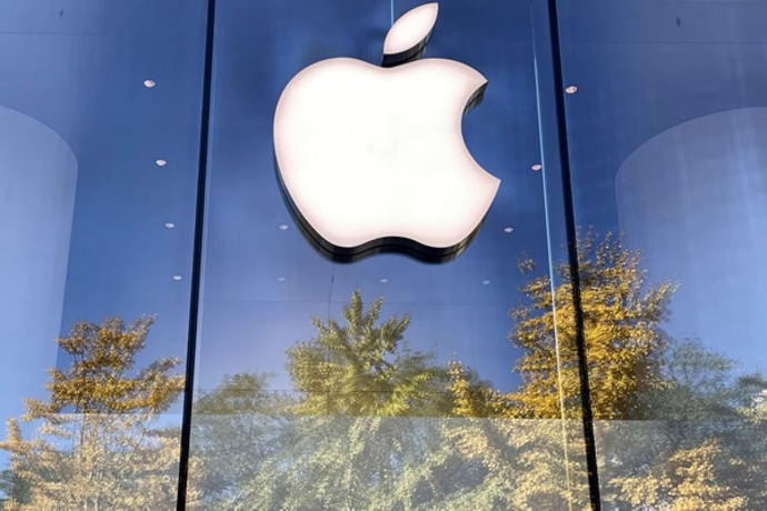 淘宝闪购iPhone 18 Pro系列预售火爆：勃艮第酒红色成首发当日最抢手配色