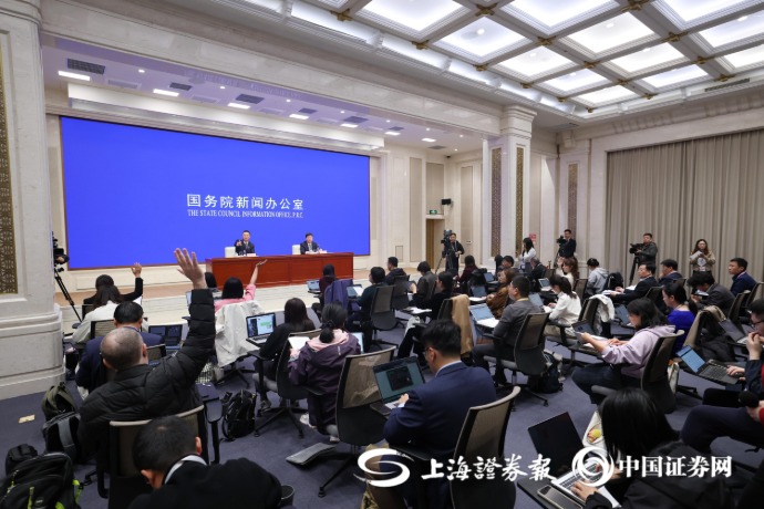 生态环境部：碳排放权交易市场配额累计成交量突破10亿吨大关 2027年扩围至石化、化工等工业行业